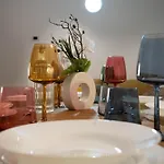 Slate House & Terrace - 6 Min Walk To Bernina Express 蒂拉诺