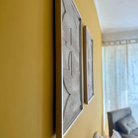 Slate House & Terrace - 6 Min Walk To Bernina Express * טיראנו